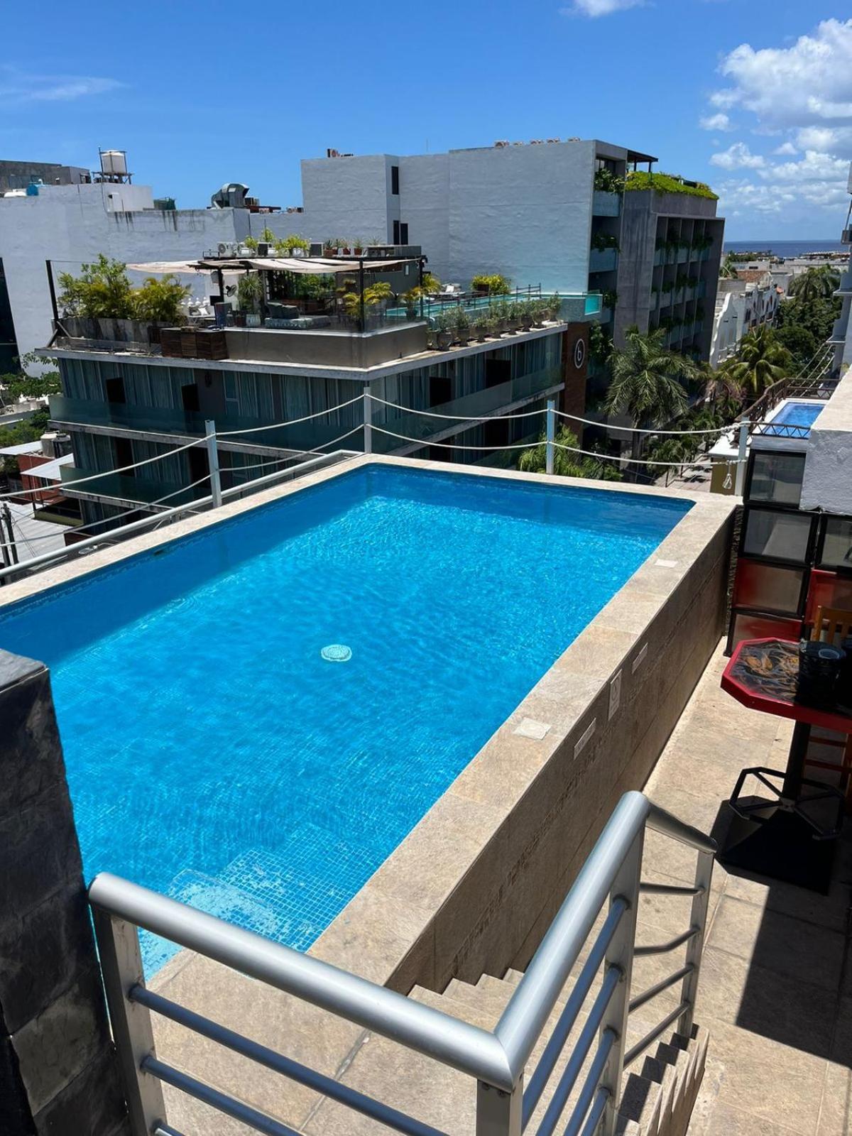 Chingon Anarchy Hotel & Roof بلايا ديل كارمن المظهر الخارجي الصورة